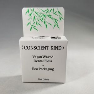 2 Vegan Waxed Bamboo Charcoal Dental Floss - Mint